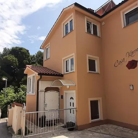 Apartments Casa Karmen *