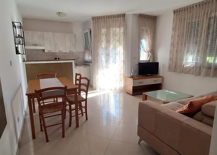 Apartment Apartments Casa Karmen *